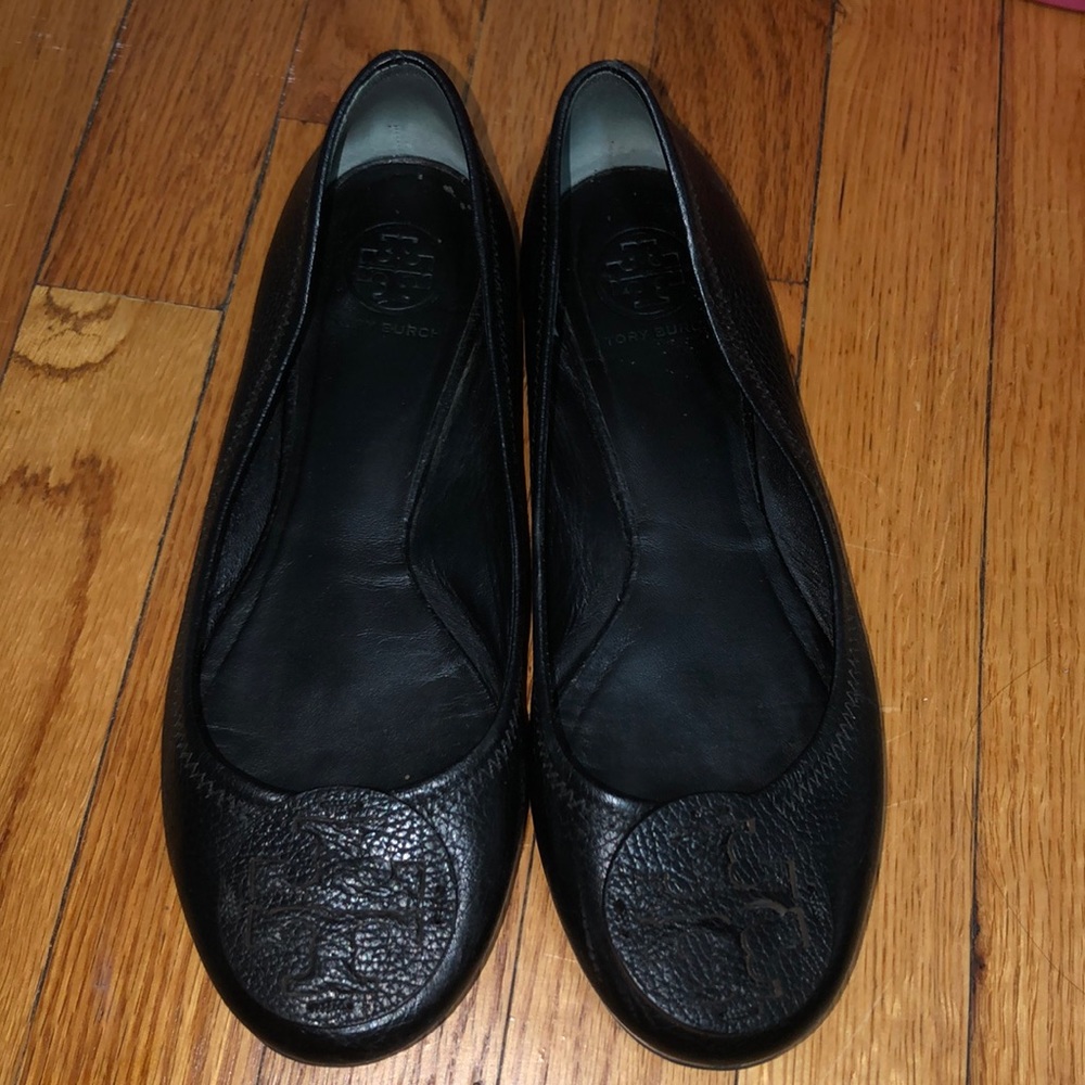 Tory Burch Leather all black flats